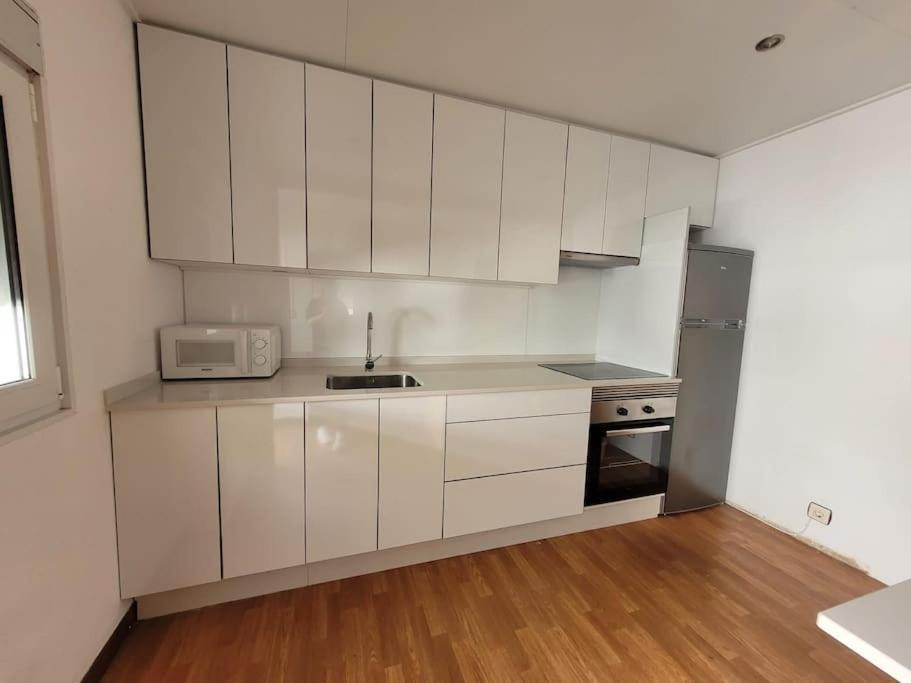 Acogedora Casa Con Vistas Panoramicas De Vigo Villa Bagian luar foto